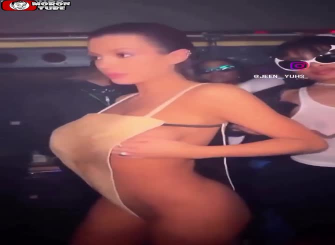 Video :However, what is the wife of Kanye West wearing